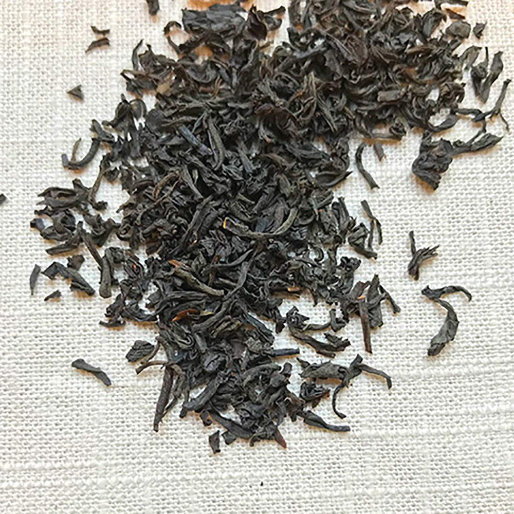 Stash English Breakfast brewed cup steaming offers a robust, flavorful start.