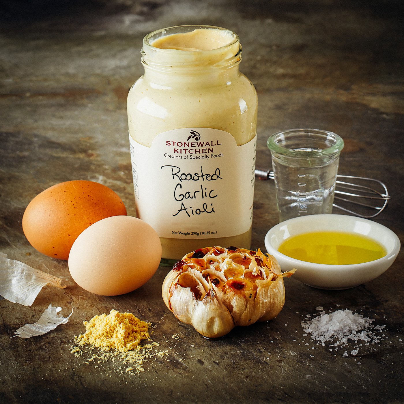 Stonewall Kitchen Roasted Garlic Aioli perfect for fries and sauces.