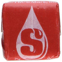 Str Burst Red Cherry close-up reveals glossy chews with rich cherry flavor.