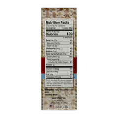 Nutrition facts panel on Streit’s Whole Wheat Matzo highlights non-GMO and low-fat benefits.