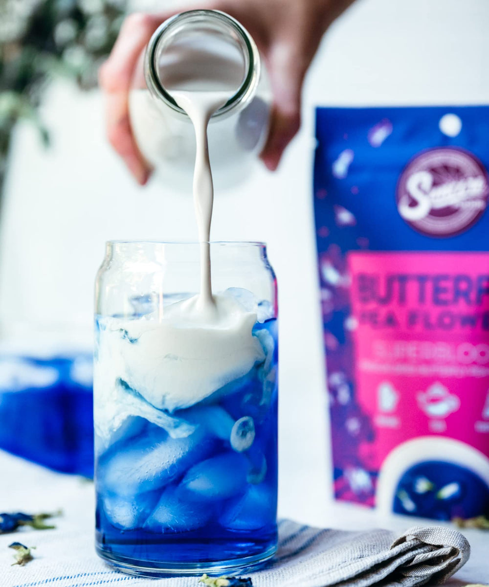Suncore Foods butterfly pea color blooms for cold or hot drinks.