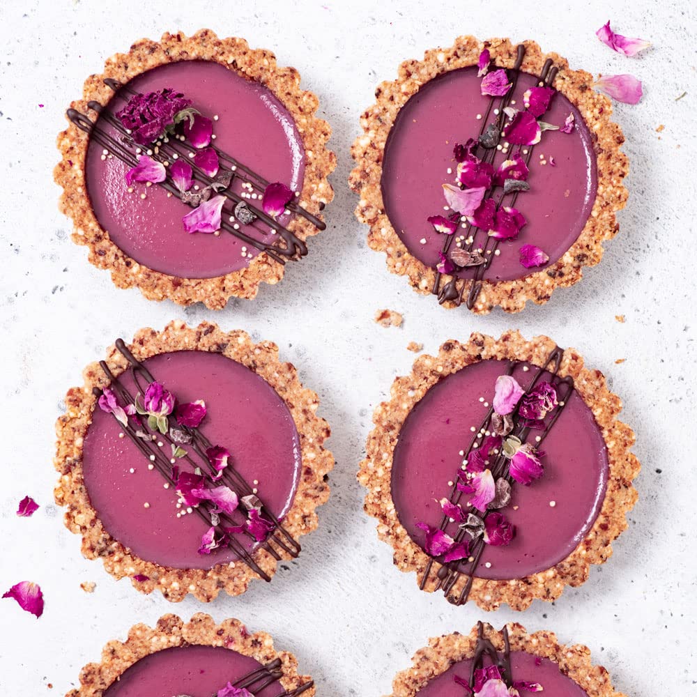 Suncore Foods rose buds bloom ideal for desserts and baking with floral notes.