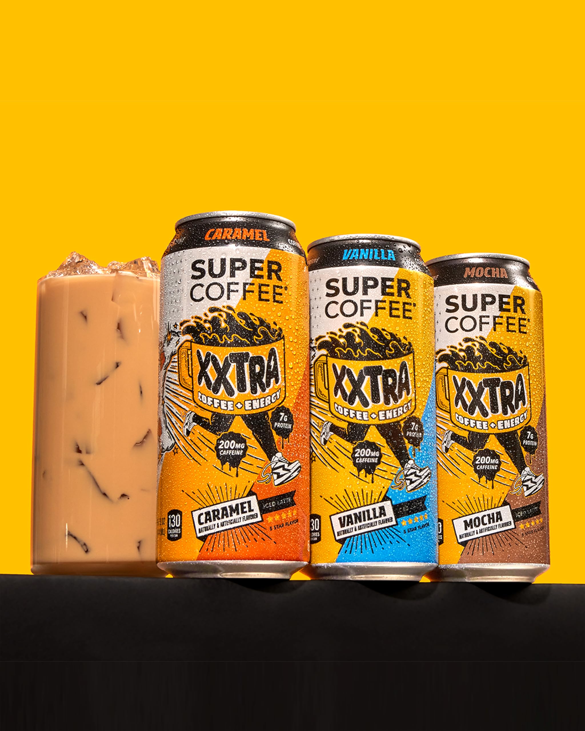 Super Coffee XXTRA pour shows caramel aroma and creamy texture.