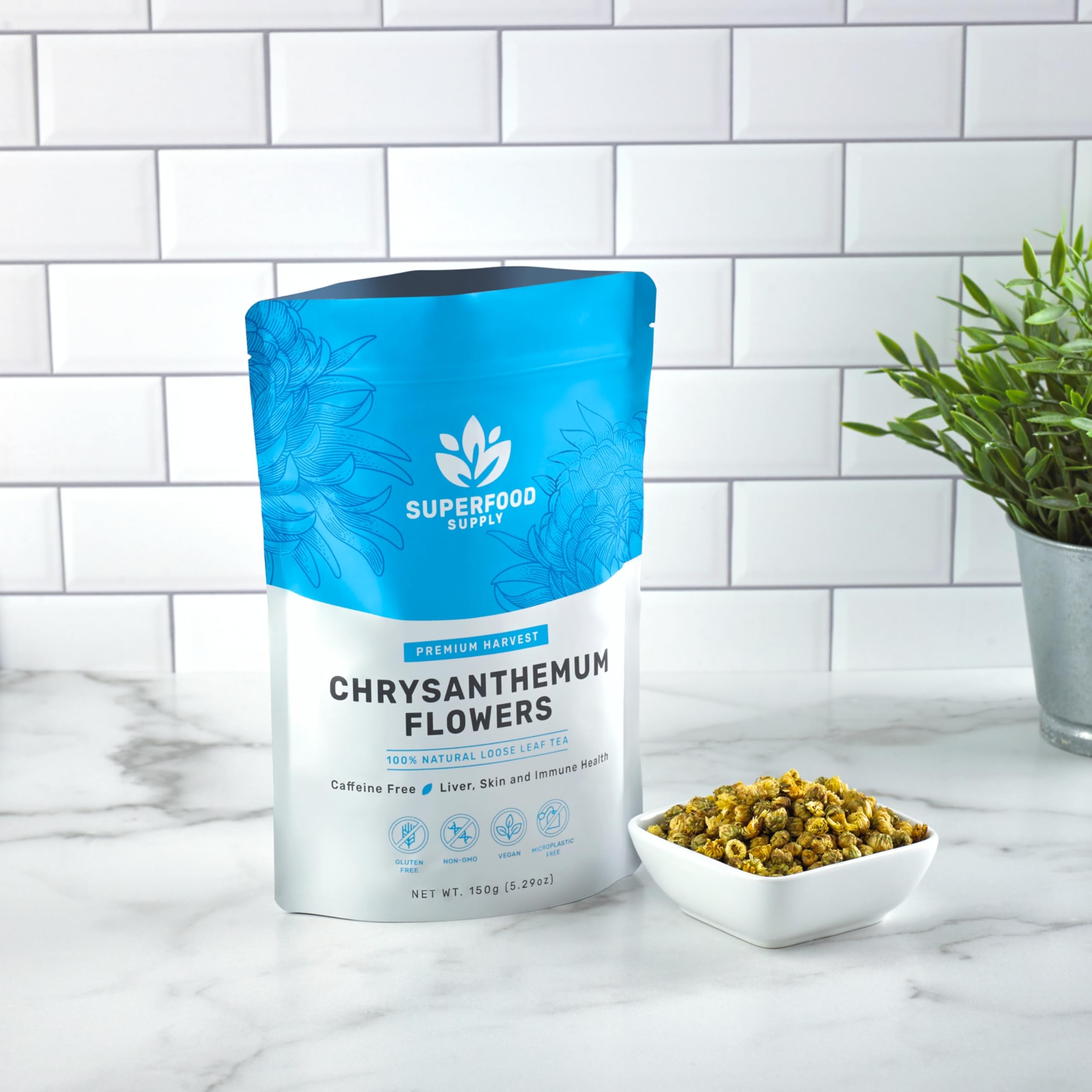 Superfood Supply chrysanthemum tea 150g pouch supports easy daily servings while staying fresh.