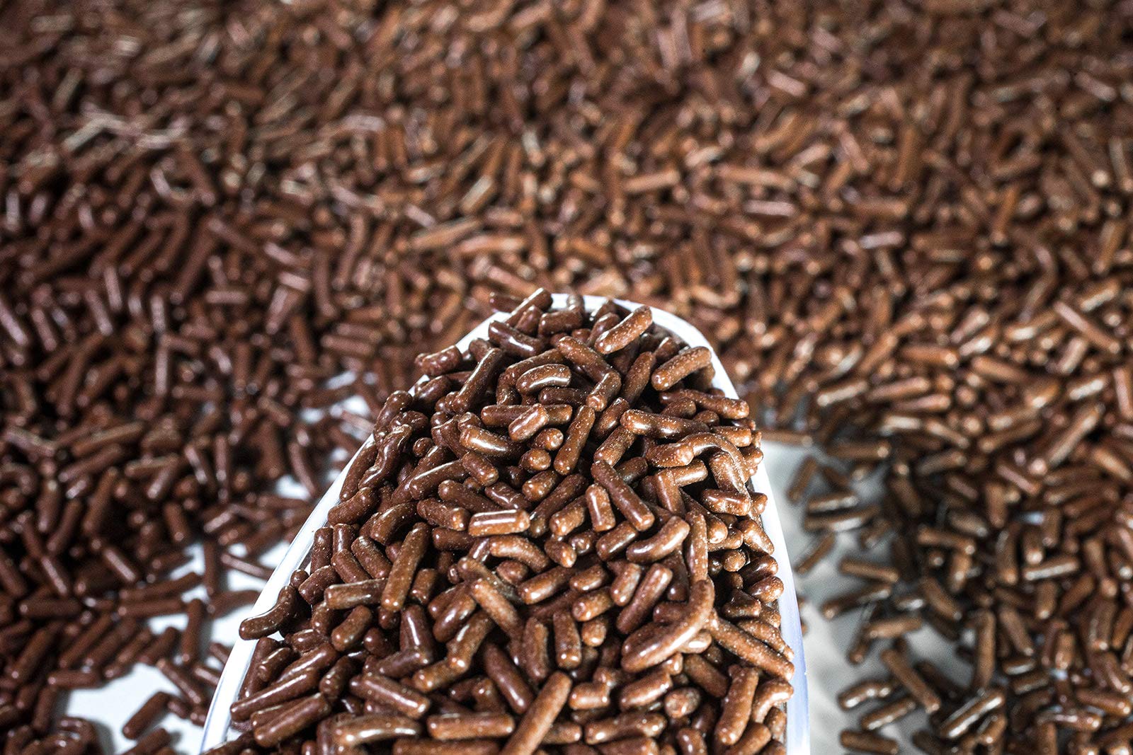 Sweet Eva’s sprinkles decorate donuts and cookies while remaining allergen-friendly.