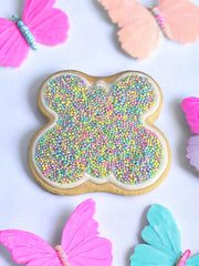 Sweet Eva’s nonpareils brighten cupcakes with a delicate crunch