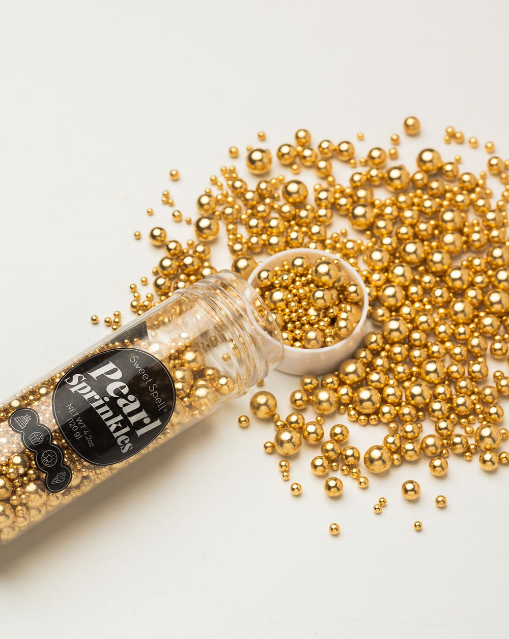 Sweet Spell 120g jar of lustrous pearls enhances dessert presentation.