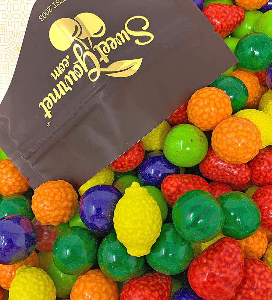SweetGourmet apple-flavor gum close-up with glossy finish