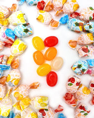 SweetGourmet Arcor fruit-filled bon bons melting shell close-up