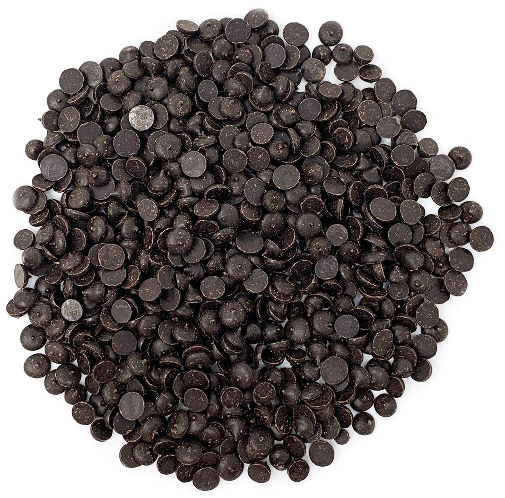 SweetGourmet carob drops ready to bake into cakes and muffins.
