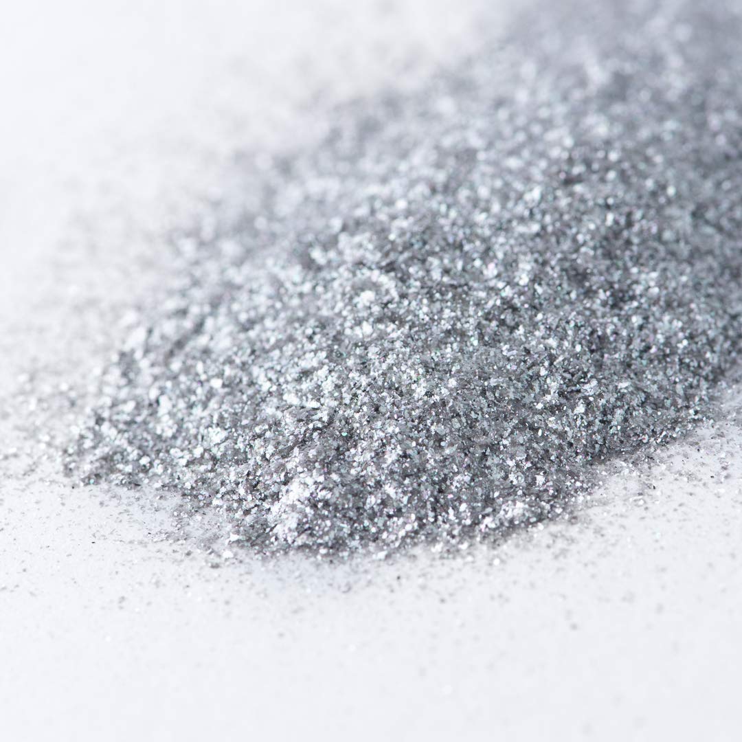 Sweets Indeed glitter dust on cookies and cupcakes adds shimmering appeal.