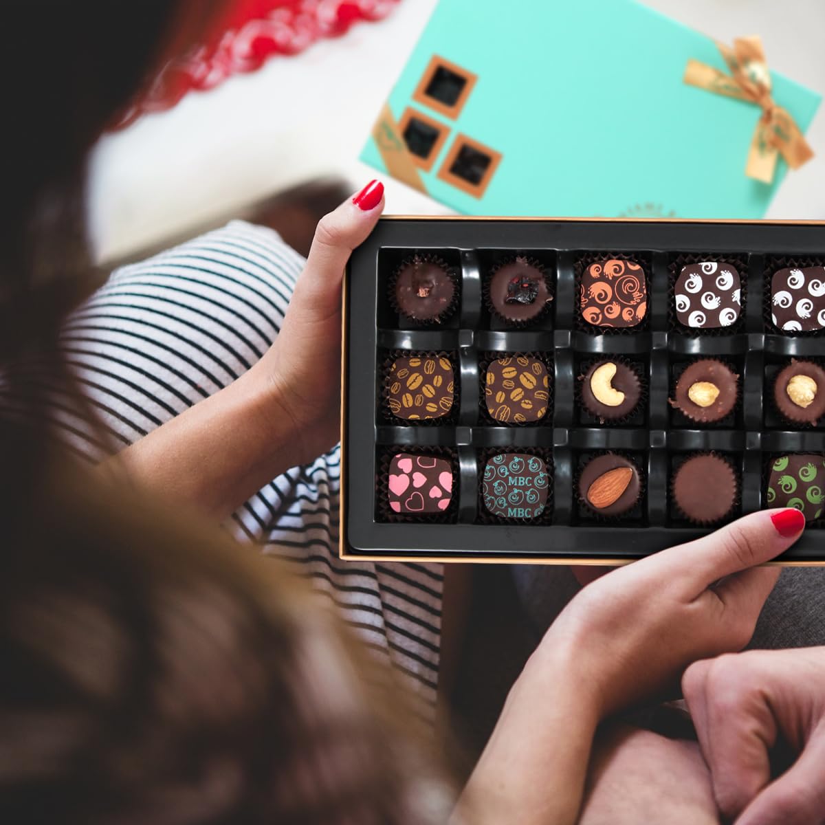 SWEETSIDE chocolate gift for celebrations and corporate gifts