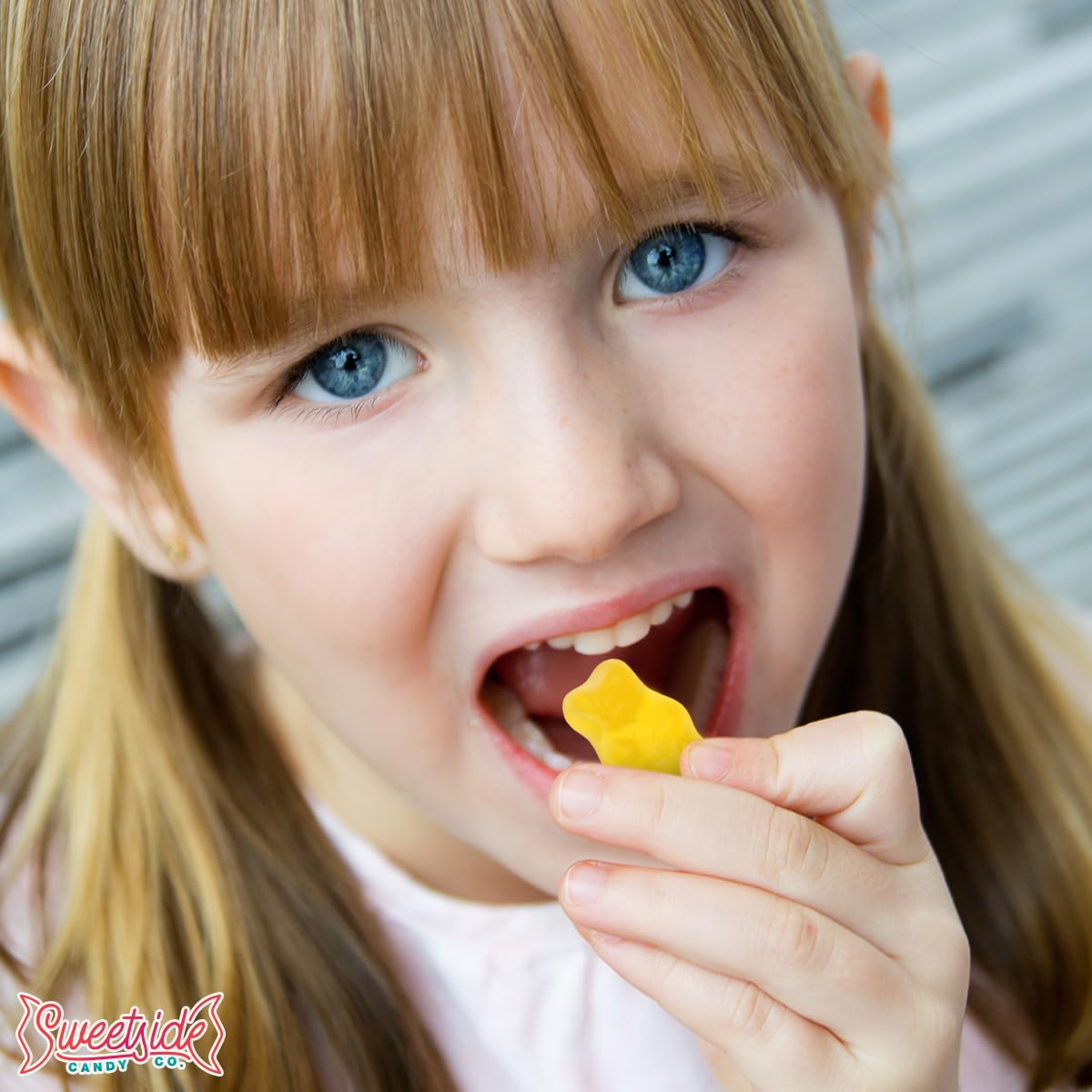 SWEETSIDE Goldbears bite-sized treats ideal for lunchboxes.