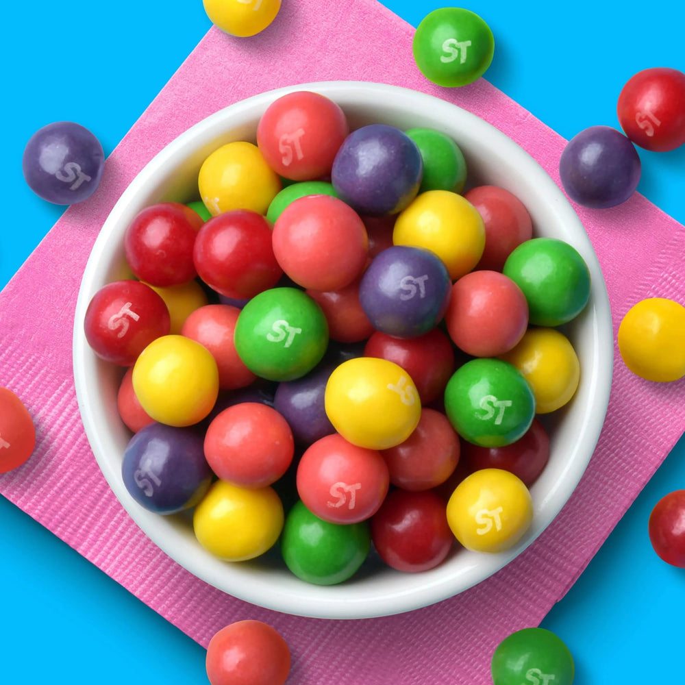 SweeTARTS Chewy Fusions texture close-up: sweet shell, tart crunch, soft center.