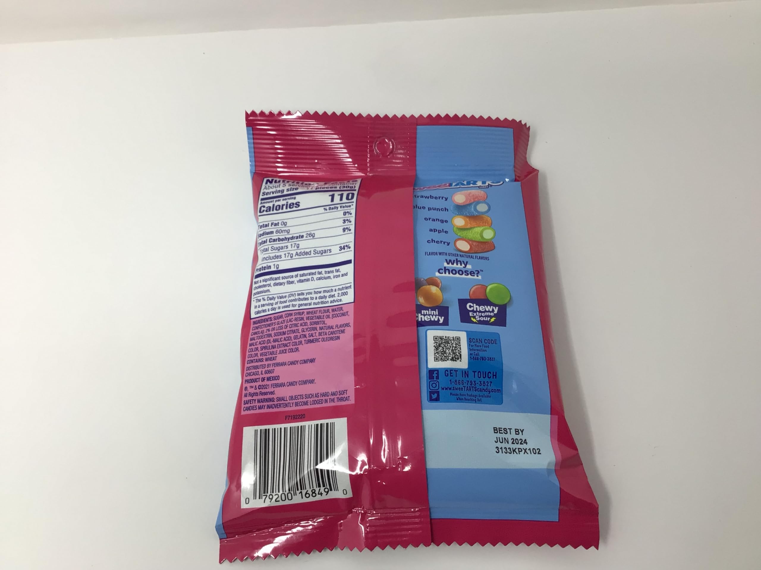 SweeTARTS Mini Chewy tangy-sweet flavor invites a fun taste adventure.