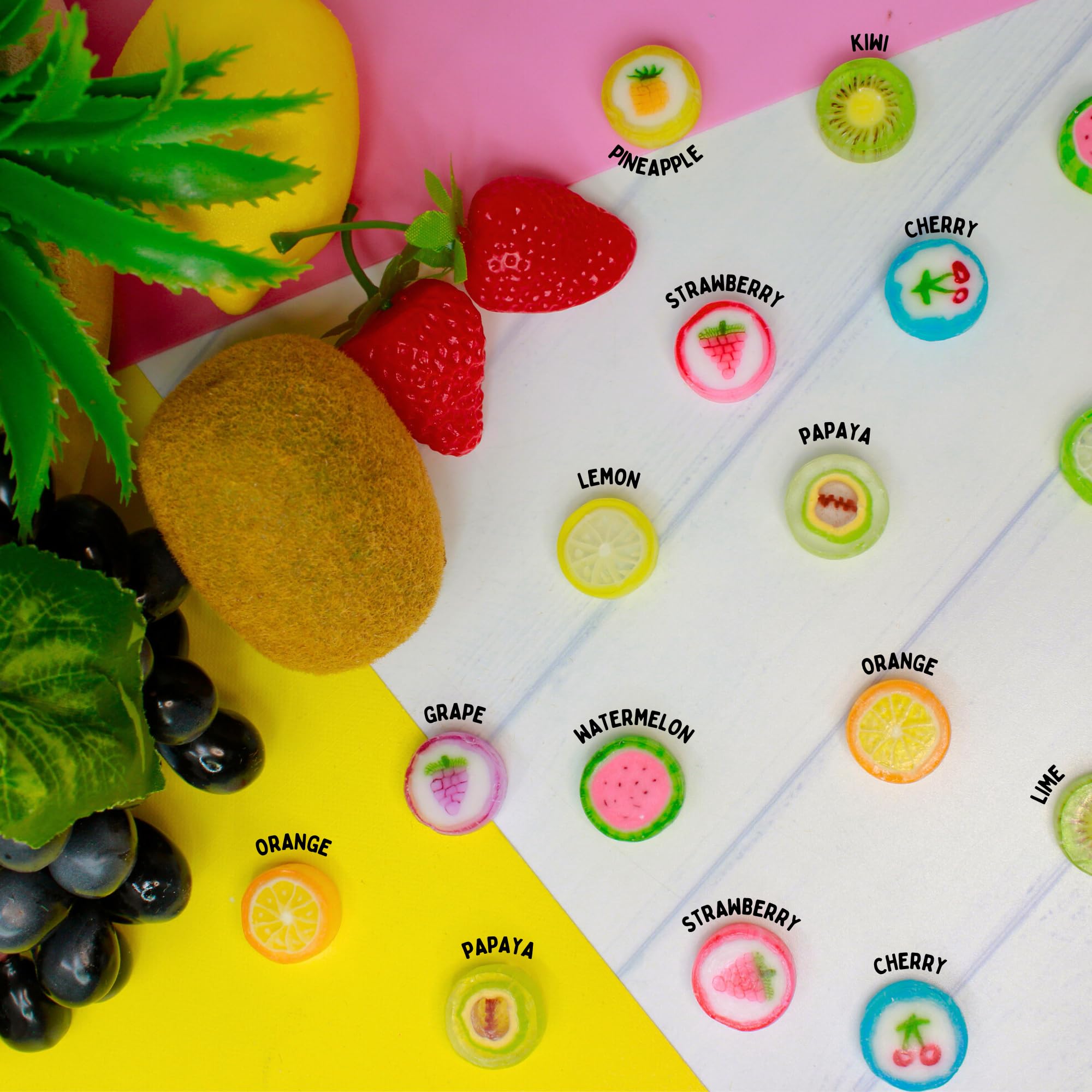 Sweetzo papaya-strawberry fruit slice detail, vibrant hues for lunchboxes.