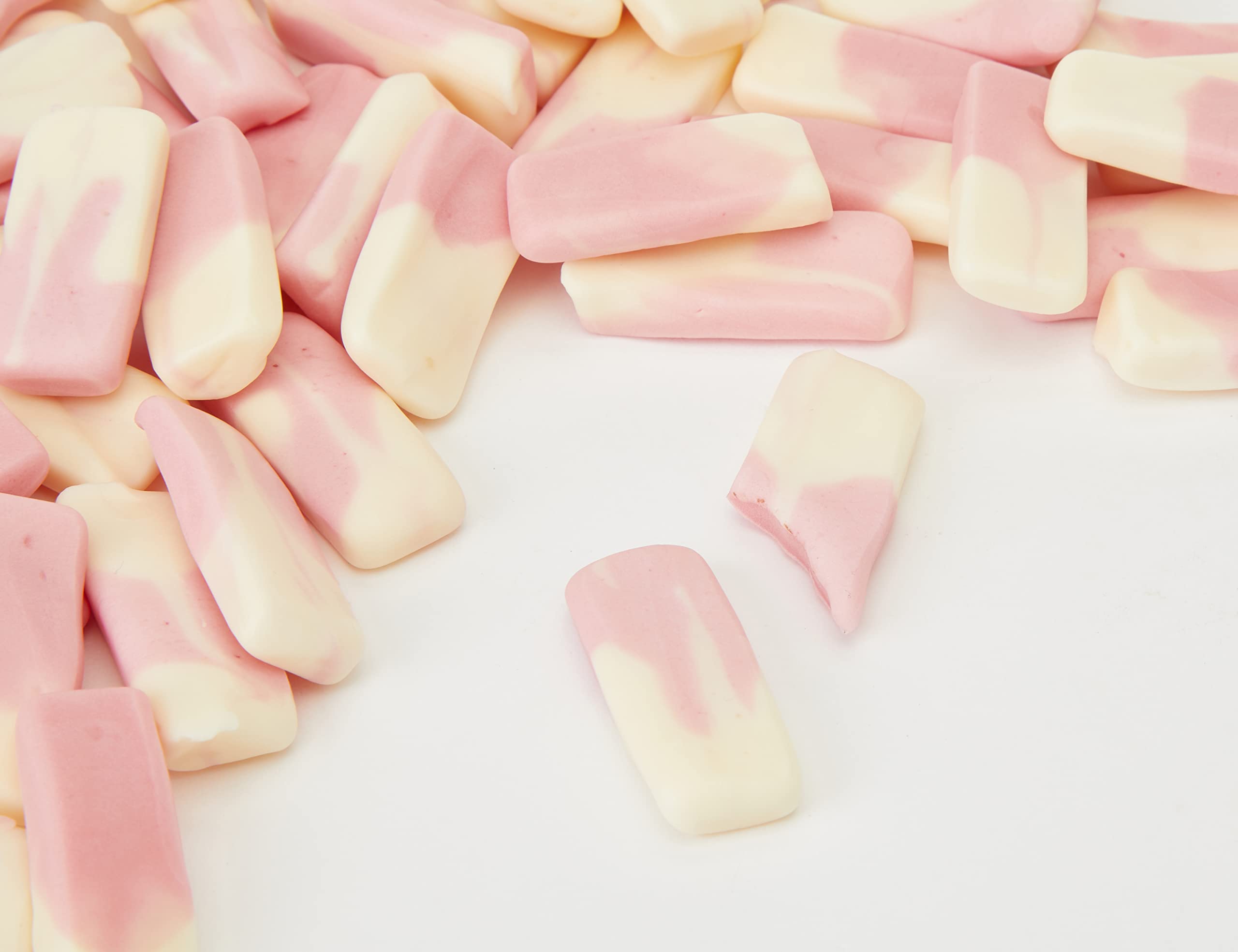 Swizzels Drumstick Squashies in bag with multiple pieces, ready for sharing.