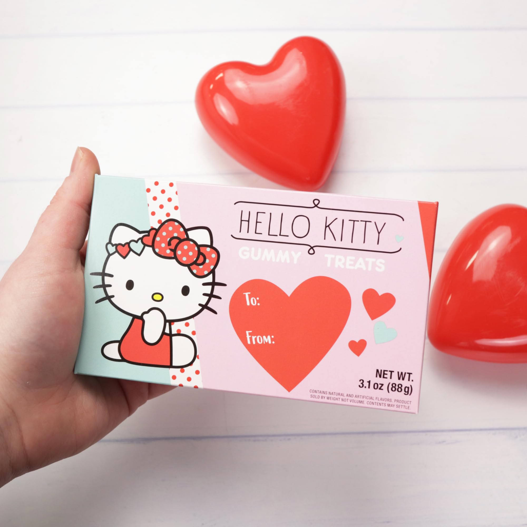 Taste of Nature Valentine's Day theatre box set ideal for sharing at celebrations.
