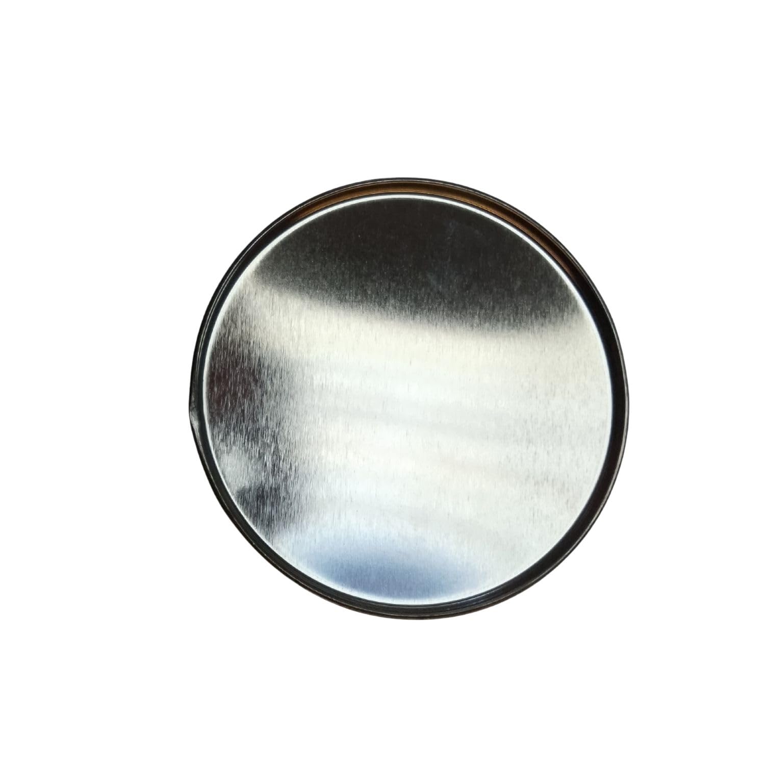 Lyle's Golden Syrup dessert glaze on plate highlights caramel richness.