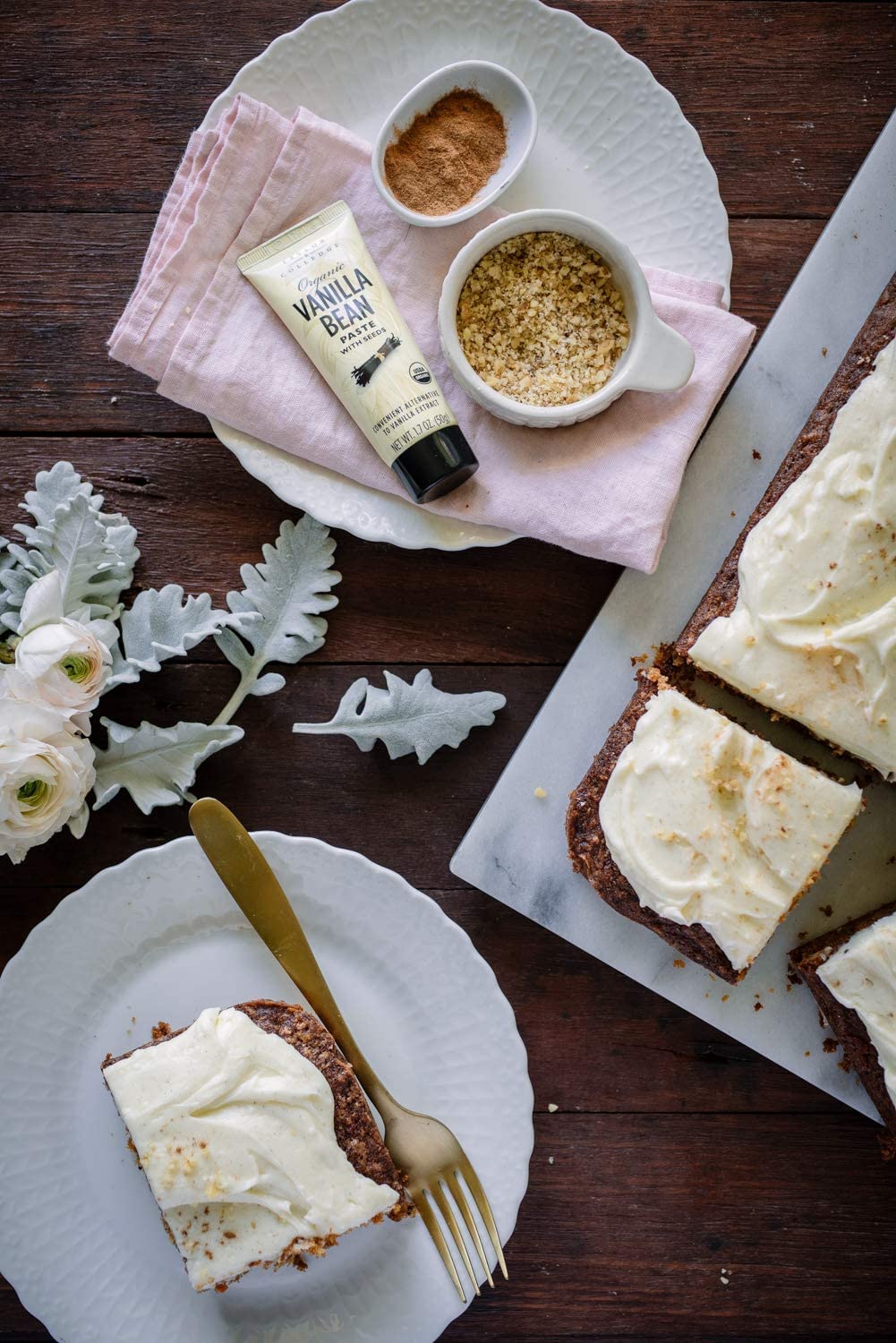 Taylor & Colledge vanilla bean paste close-up, highlights premium seeds and natural color.