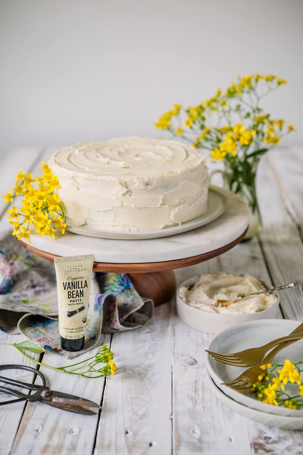 Taylor & Colledge vanilla paste pour close-up, smooth texture for quick recipes.