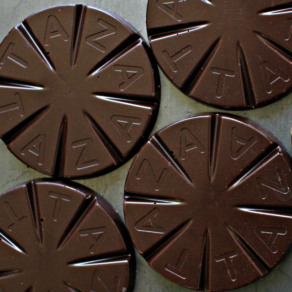 Taza Mexicano packaging box indicates gift-ready chocolate discs
