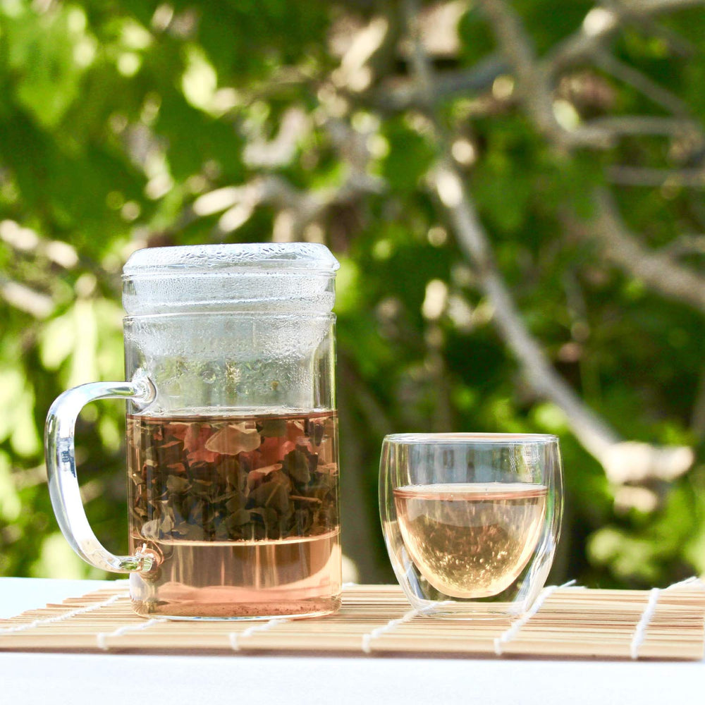Tea and Trumpets Darjeeling high-altitude origin notes a crisp, aromatic profile.