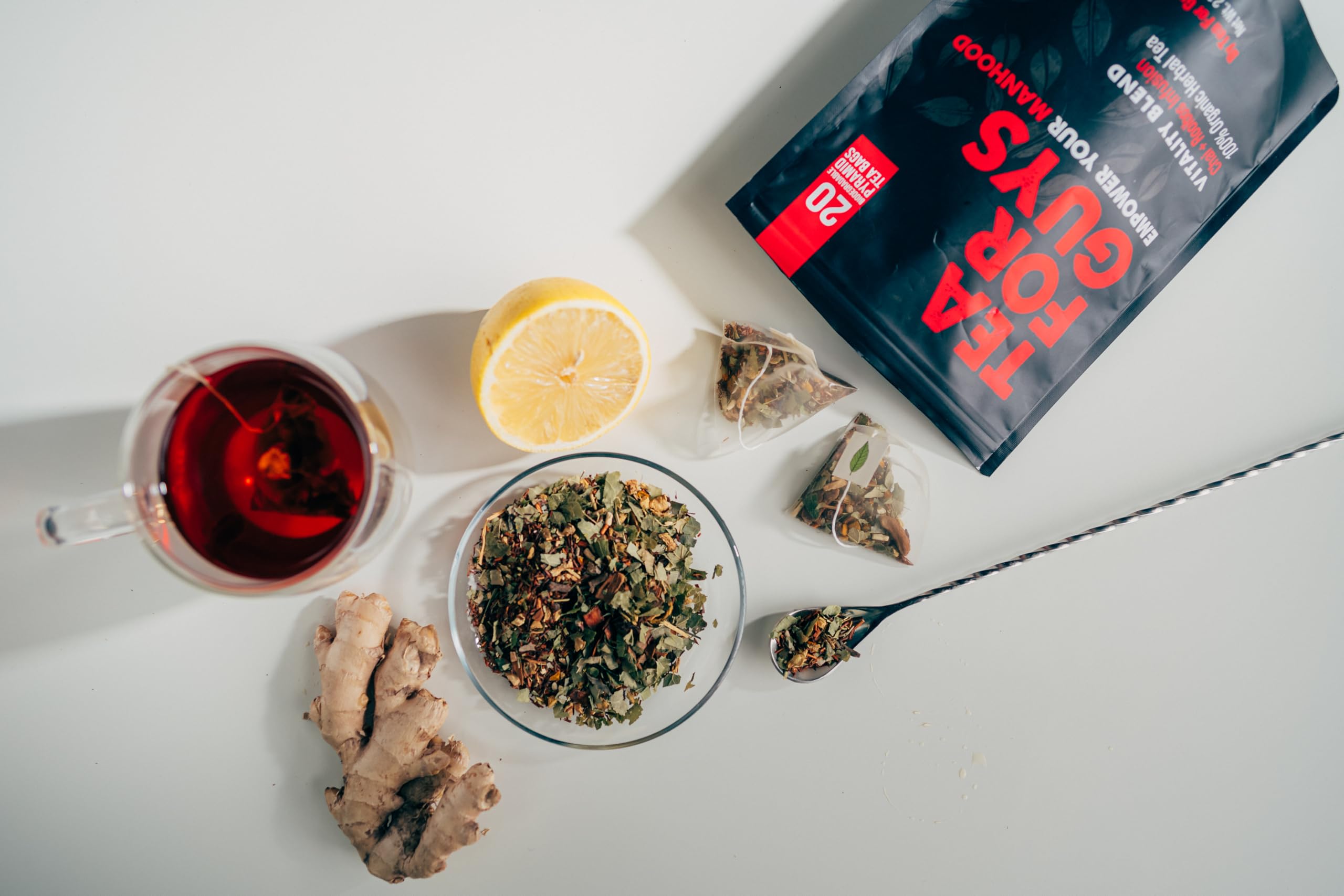 Tea For Guys Vitality Blend turmeric, introduces vibrant color and antioxidant-inspired benefits.