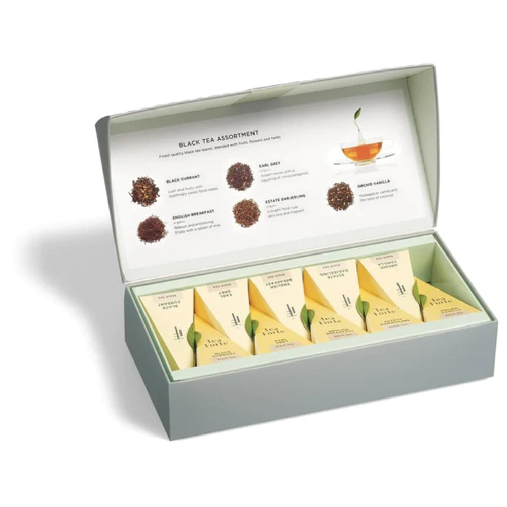 Tea Forte English Breakfast pyramid infuser showcasing a bold daily tea.