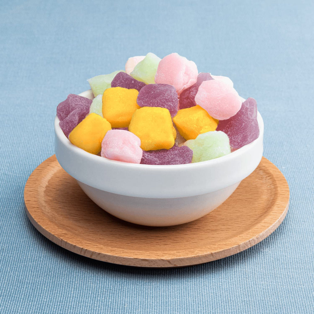 TEA ZONE Rainbow Mochi flavors include strawberry, mango, blueberry, and honeydew.