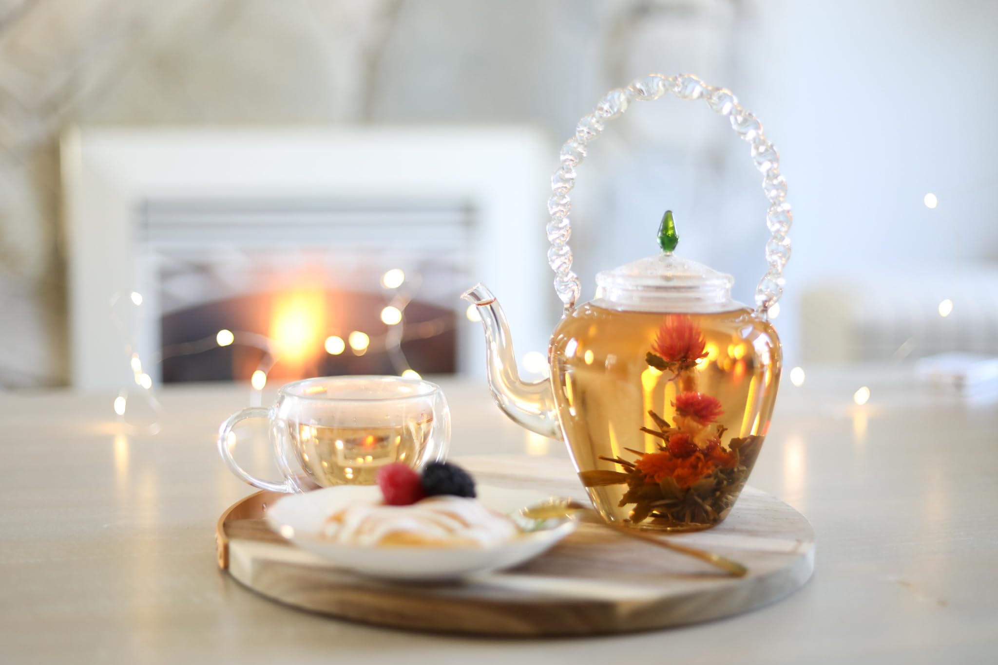 Teabloom tea ball sealed freshness foil wrapper highlights peak flavor and shelf life.