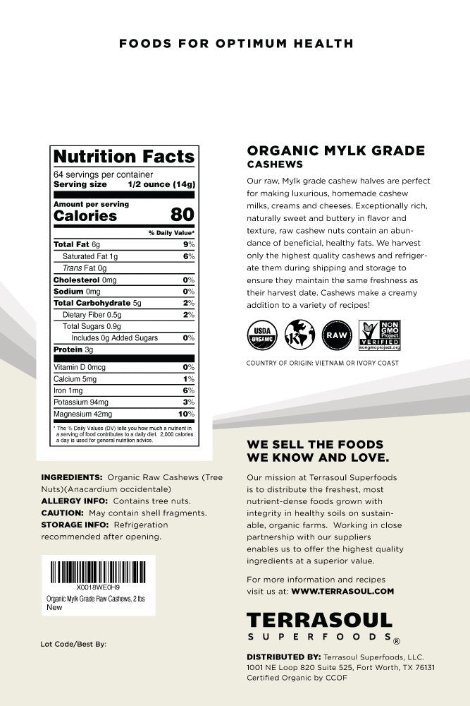 Terrasoul Superfoods raw cashews halves close-up for creamy, dairy-free cheese potential