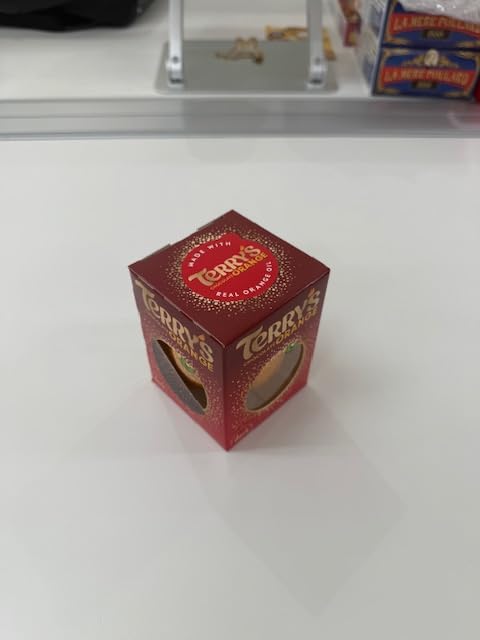 Terry's Chocolate Orange Dark Ball 145g wrap foil detail secure packaging