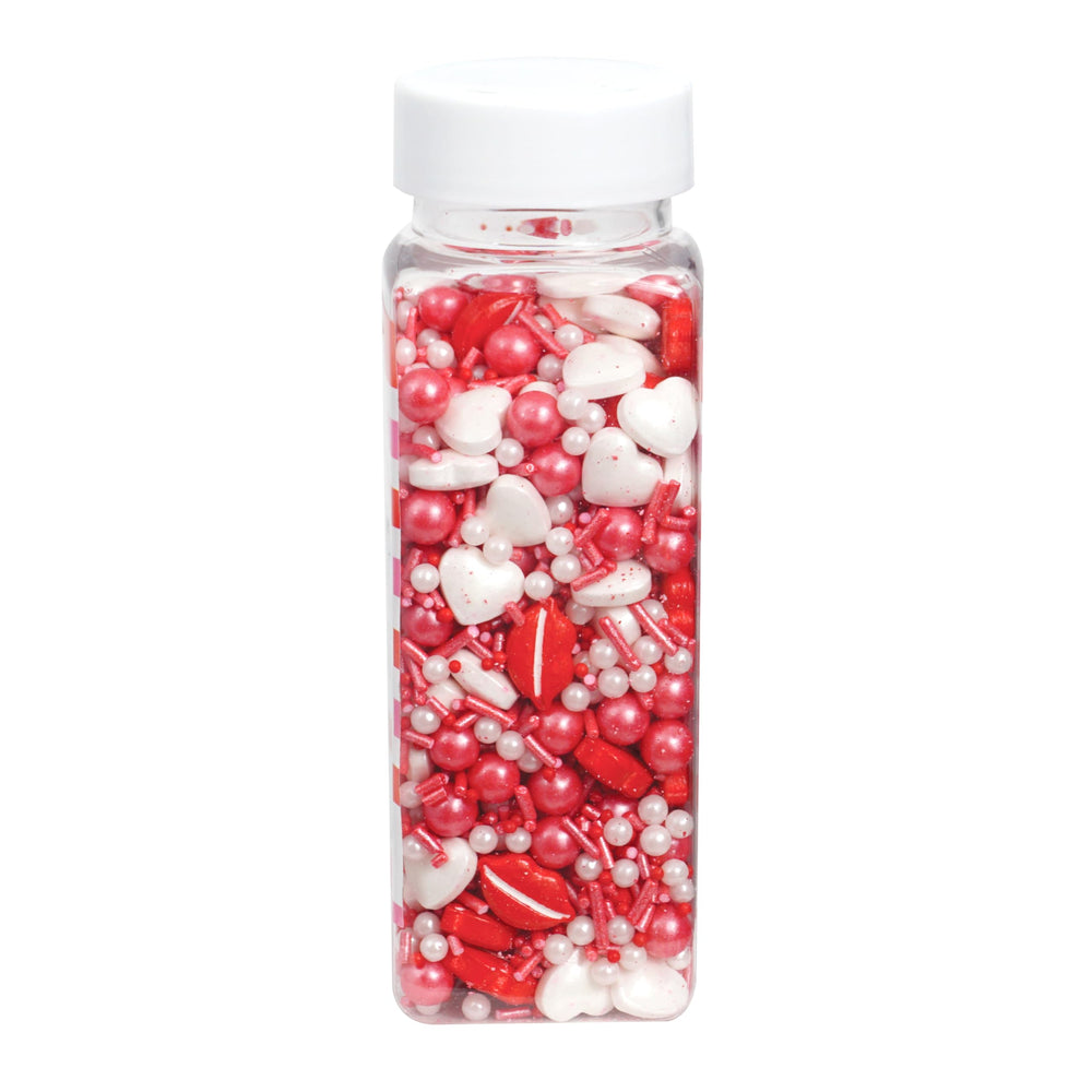 The Hampton Candy Company Lips & Hearts sprinkle decorates cookies with cute lips and hearts.