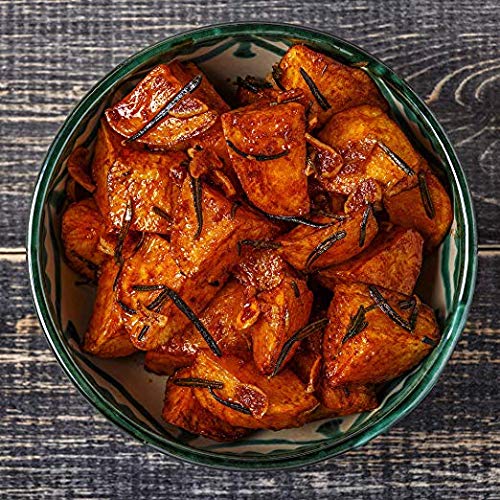 Elegant jar of The Spice Lab paprika powder complements gourmet recipes.