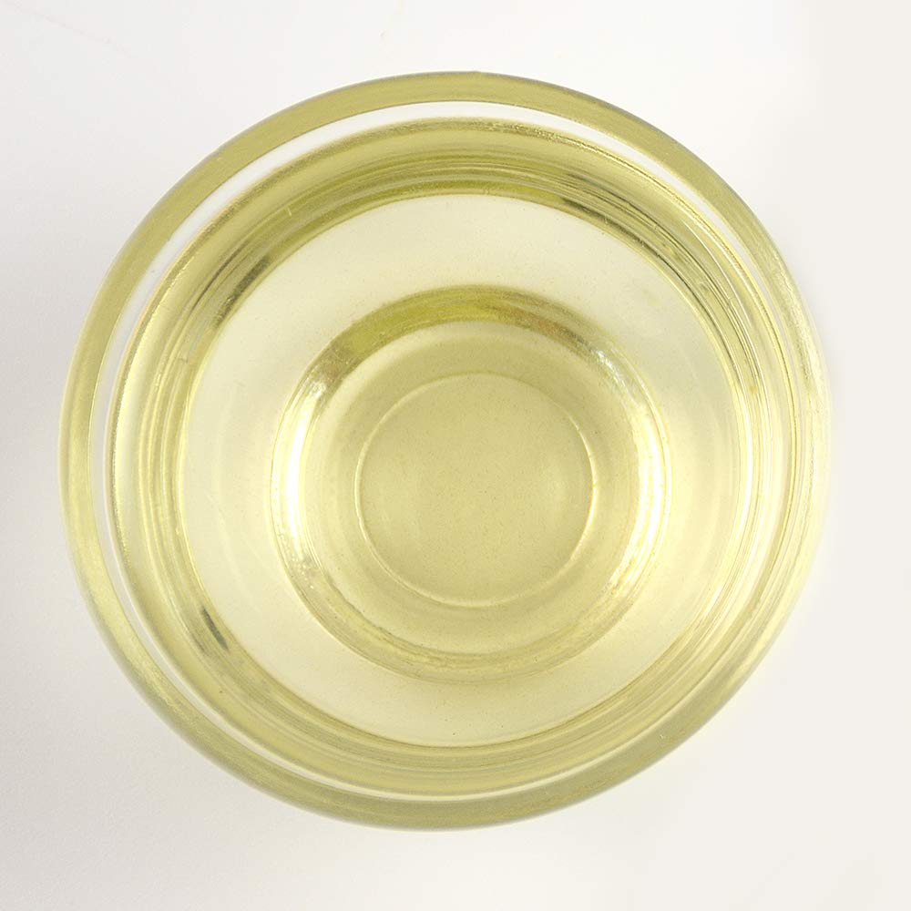 Tian Hu Shan brewed tea liquid appears clear and bright