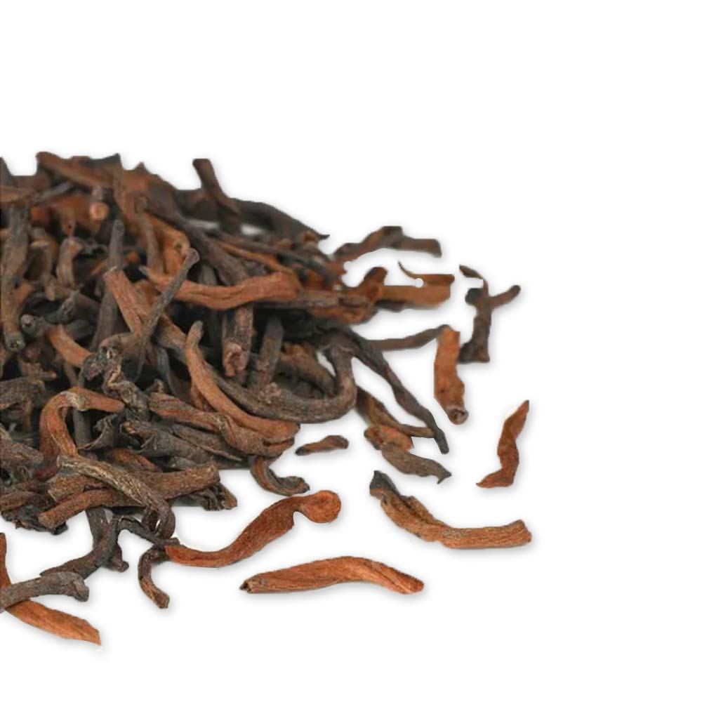 Tian Hu Shan Puerh 8 oz packaging keeps freshness in a compact tin.