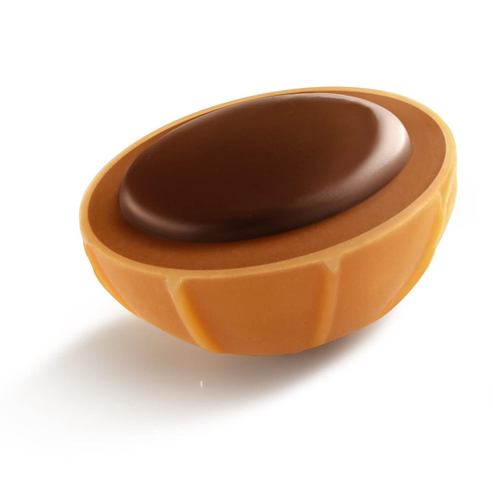 Toffifay caramel-chocolate-hazelnut combination shown in tray.