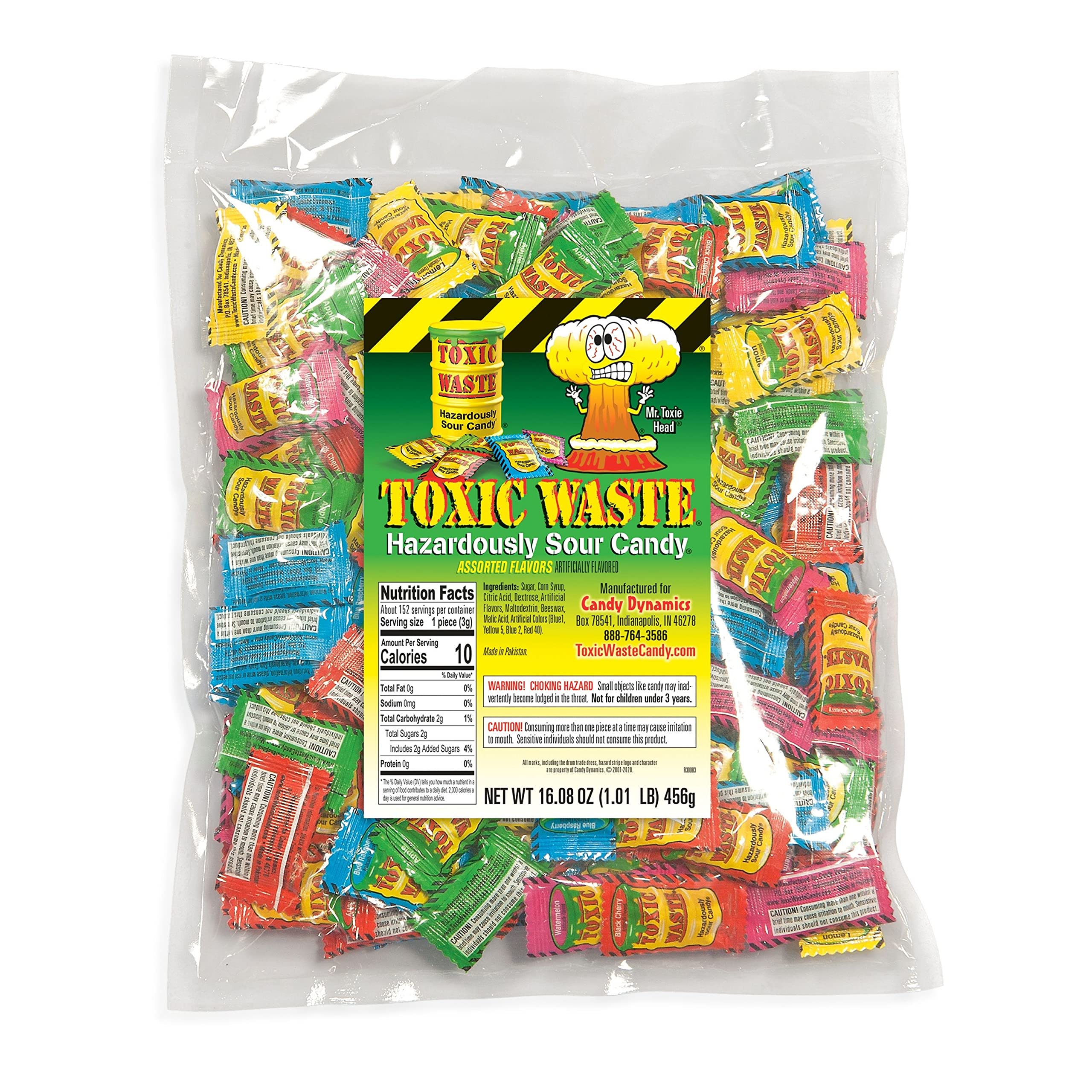TOXIC WASTE Apple flavor candy delivers bold tangy bite for sharing.
