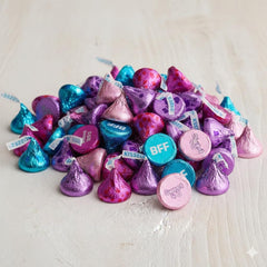 TREATBASKET 2 lb bulk bag with approximately 200 pieces for parties
