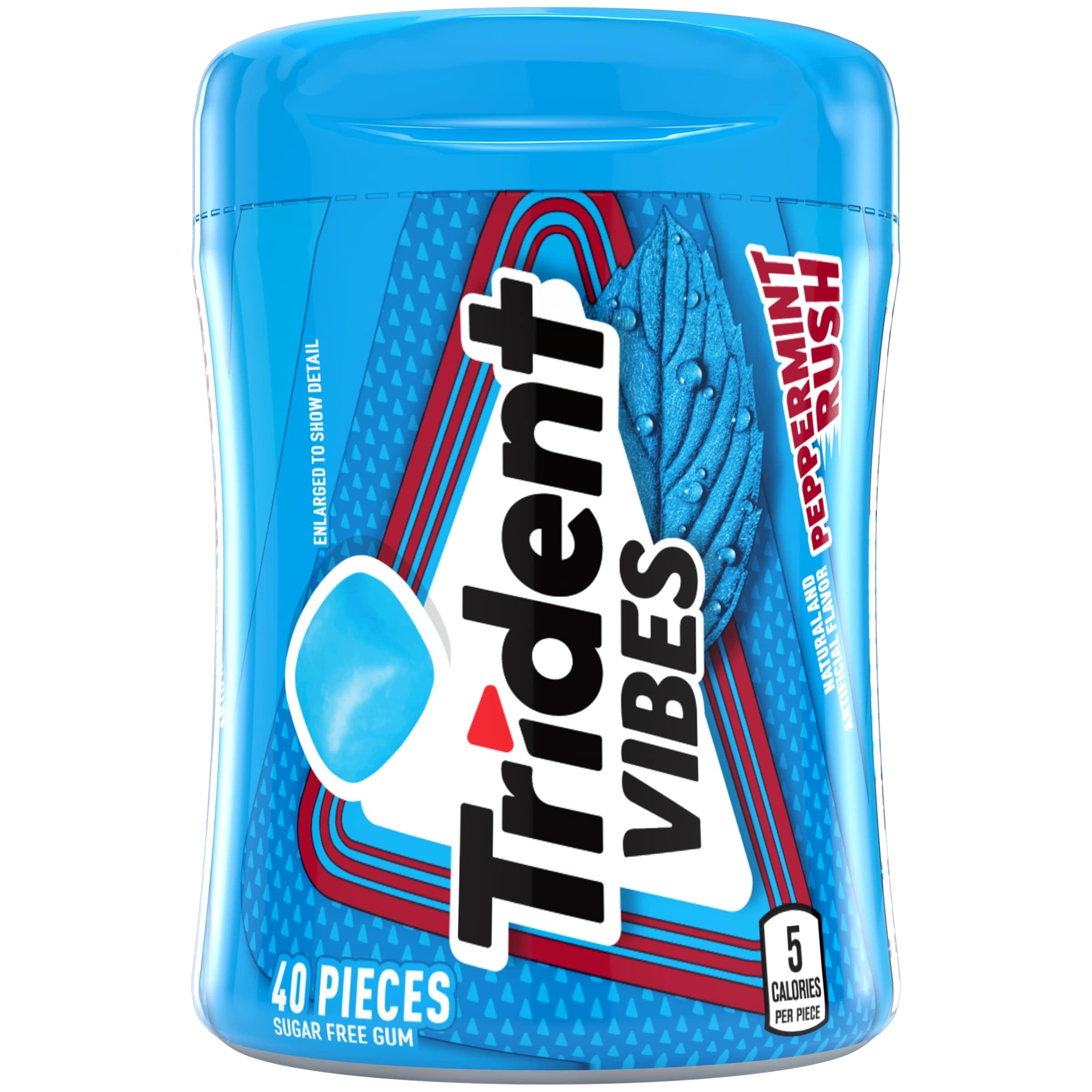 Trident Vibes Peppermint Rush pieces close-up highlights bold flavor.