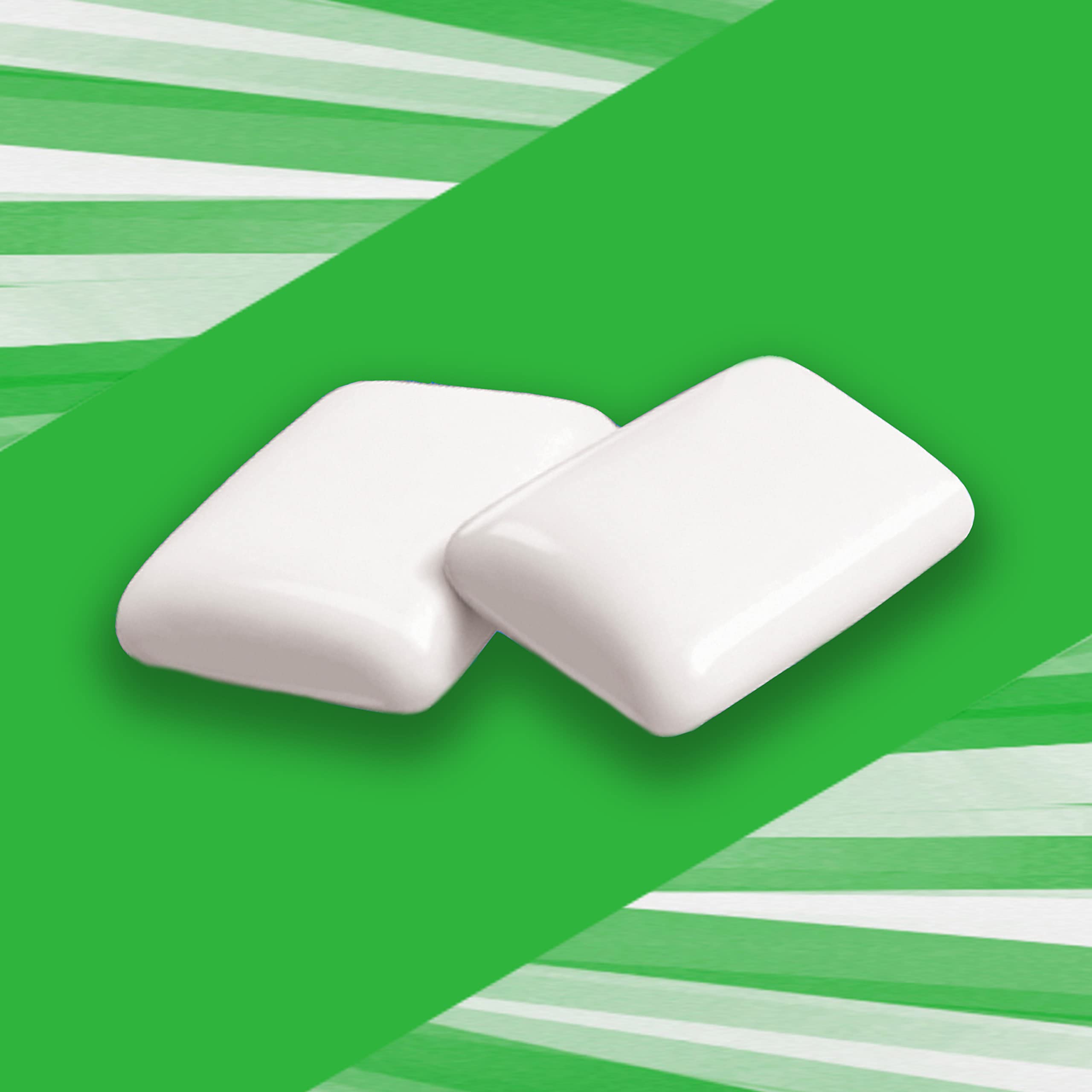 Close-up of gum pieces suggests easy portion control and chewability.