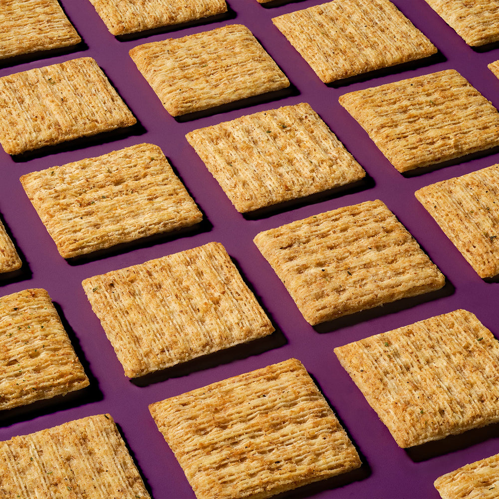 Kosher symbol on Triscuit box with natural ingredients