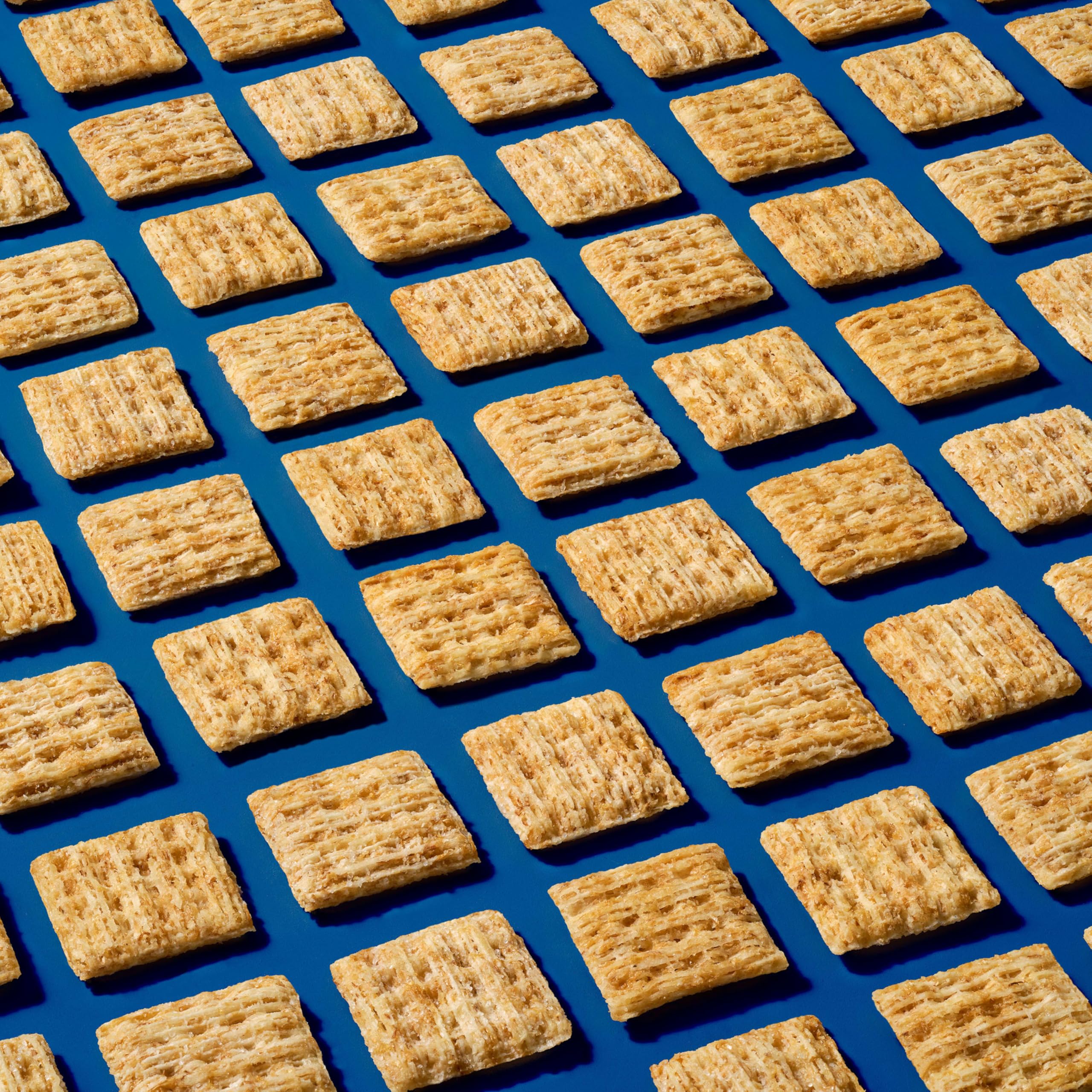 Triscuit Minis vegan Non-GMO badge visible on the pack.