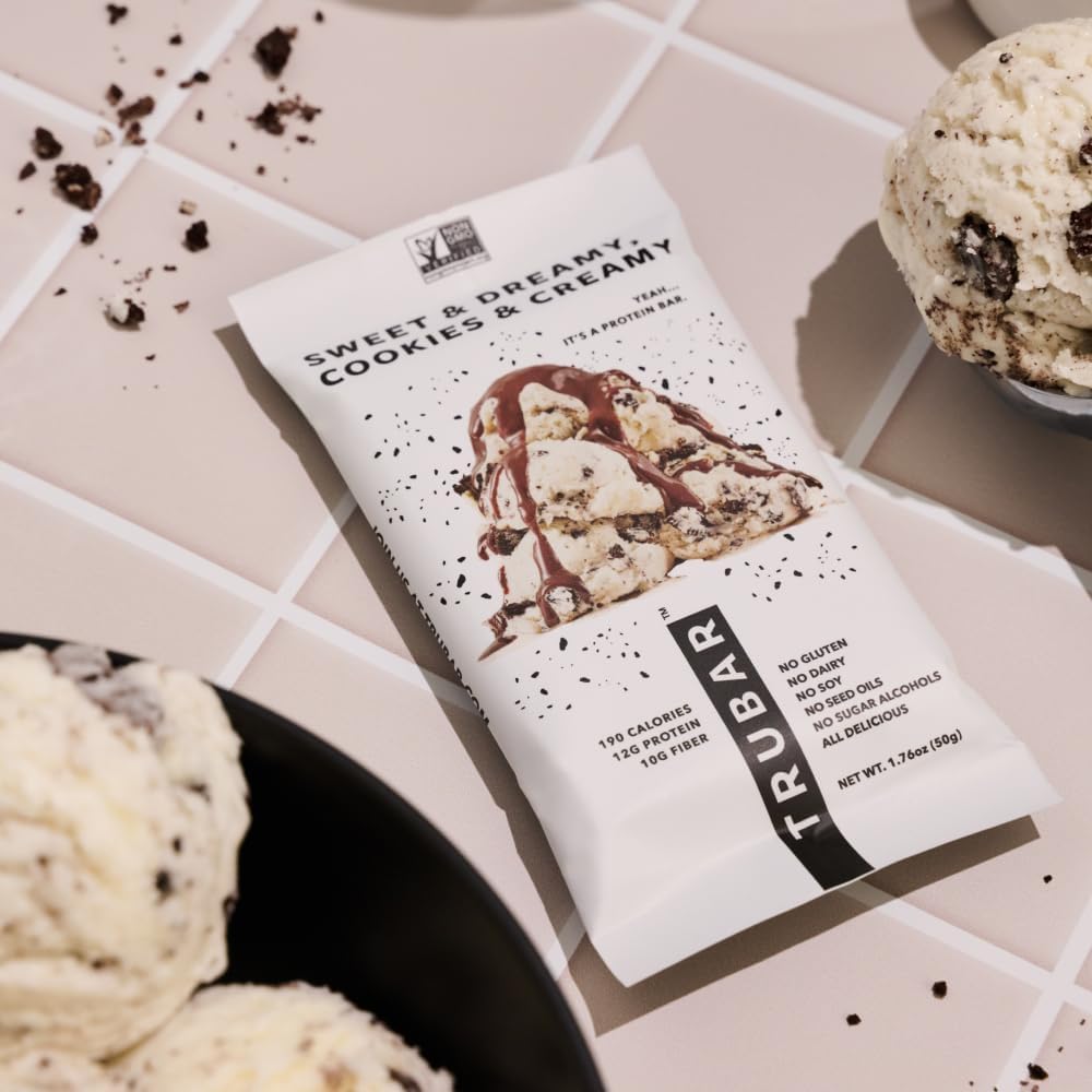TRUBAR cookies and cream bar in a lunchbox.