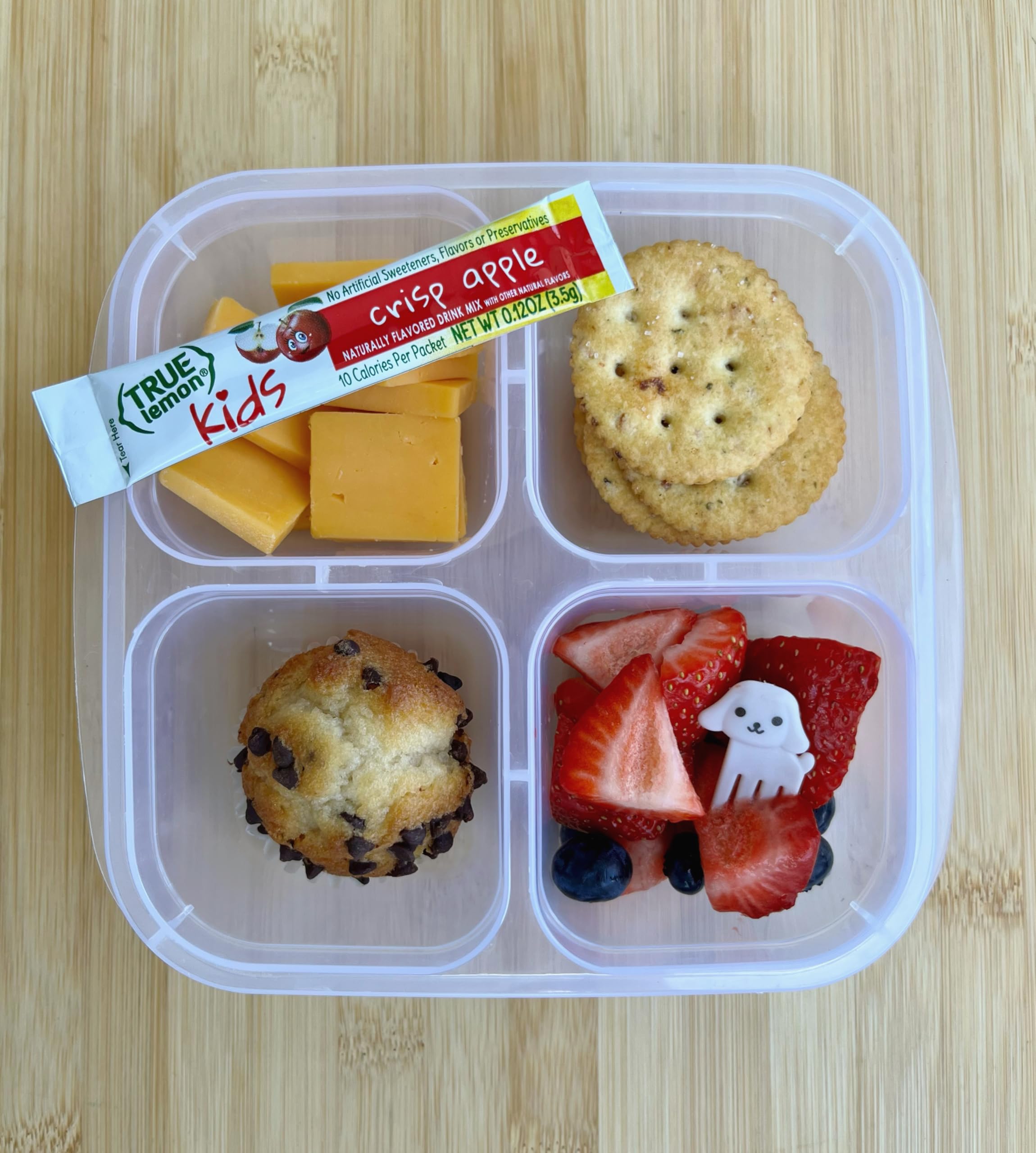 Backpack-friendly True Lemon Kids Crisp Apple packets.