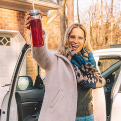 True Lemon Energy Wild Cherry Cranberry dissolved in glass delivers zero-calorie hydration