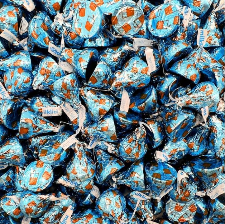 Tundras Chocolate Kisses Milklicious gift-ready pack for celebrations.