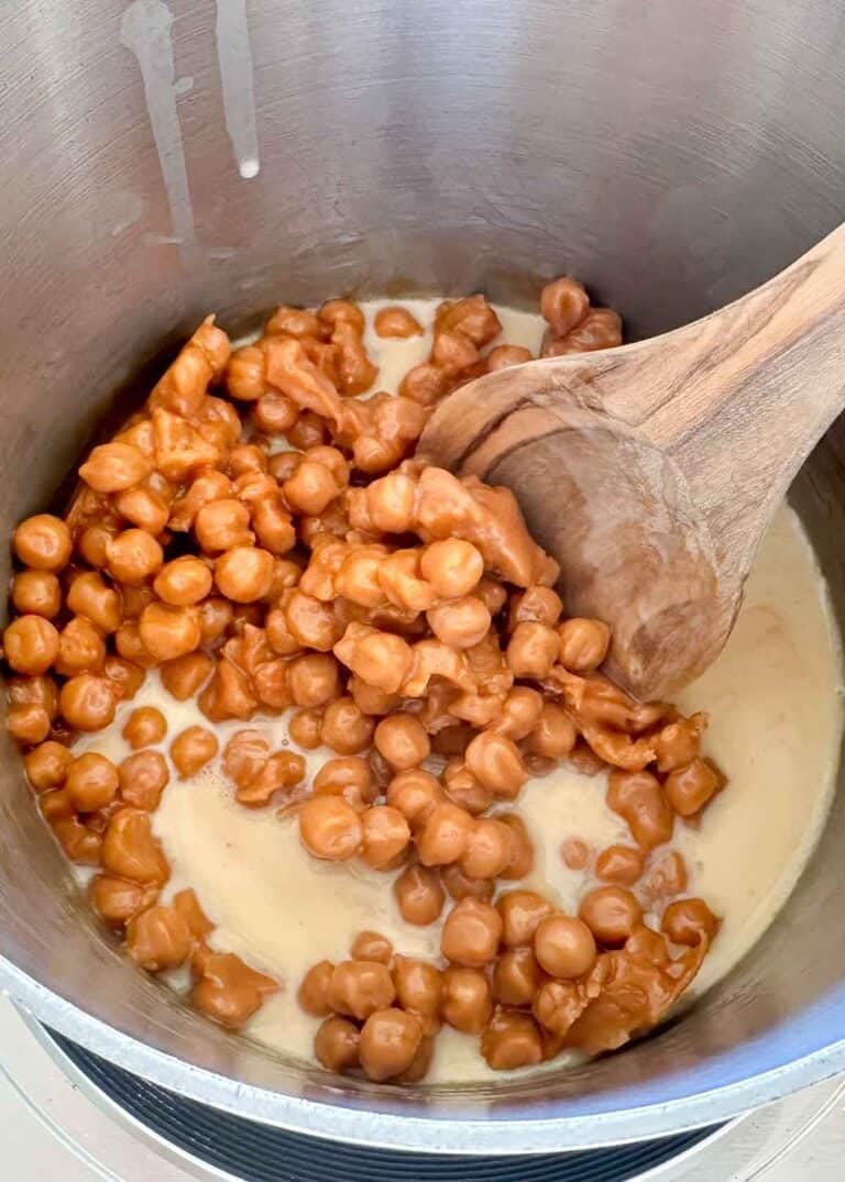 Tundras Kraftscandy Classic Caramel Bits ideal for drizzles and baking sauces.