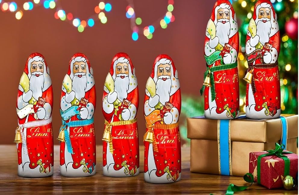 Bulk pack of Lindt Santa chocolates for sharing with friends and family.